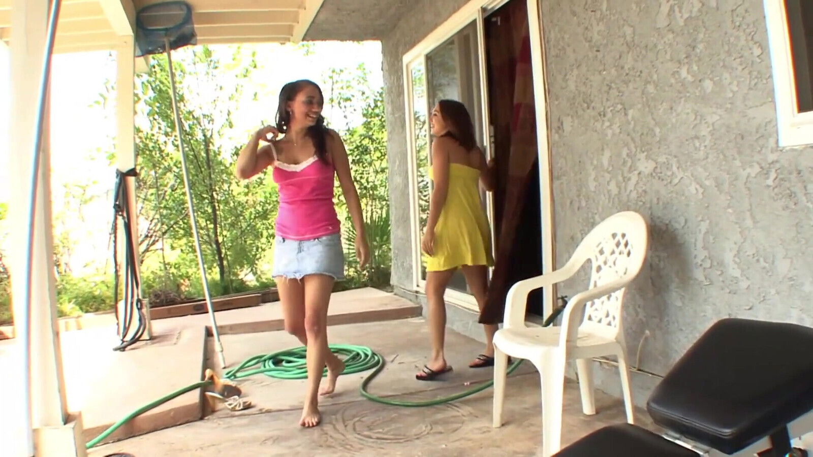 Lesbian brunettes - a one time