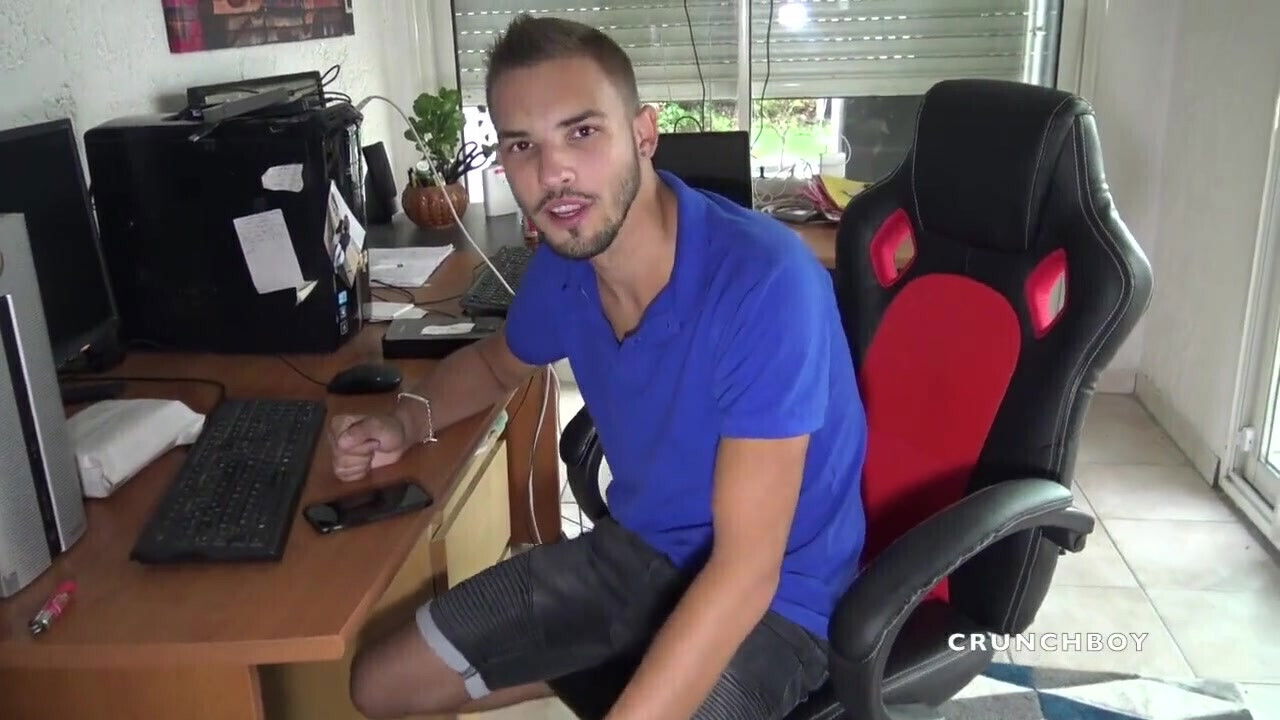 KEVIN ASS fucked raw by straight curious