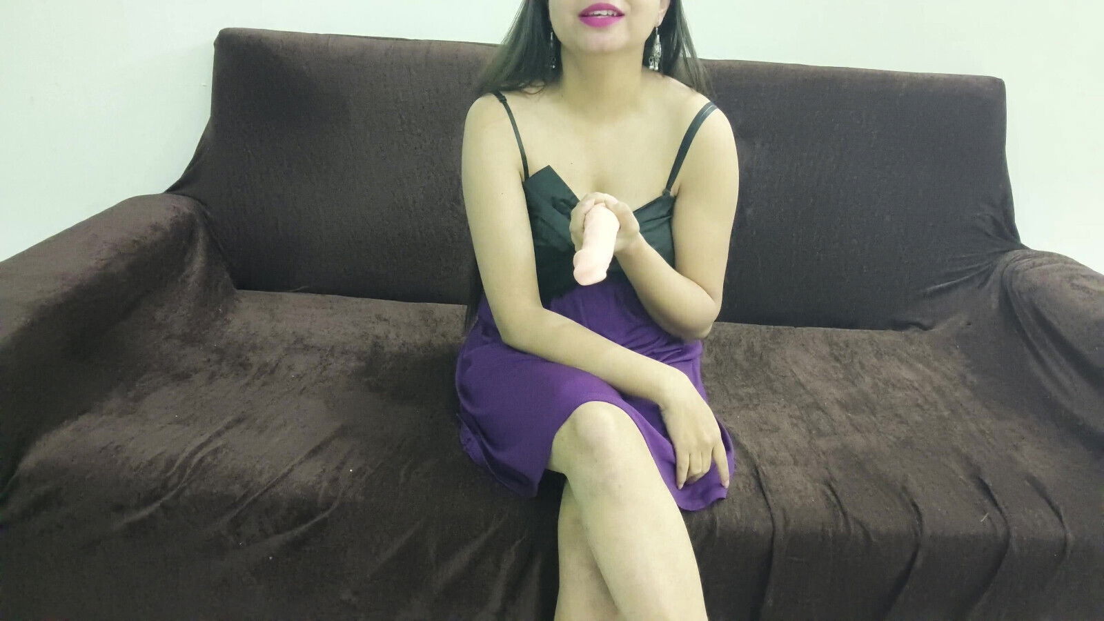 Indian beautiful saara fingering pussy but Caught by step brother watching porn and fucked her tight pussy!