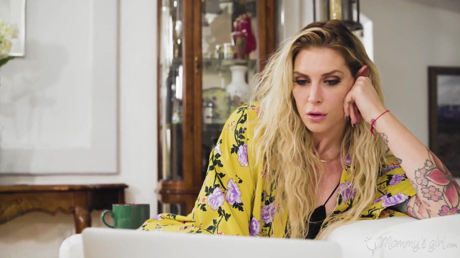 Stepmommy's Girl - MILF Brooke Banner Fucks Rebellious Stepdaughter Sera Ryder Into Staying Home