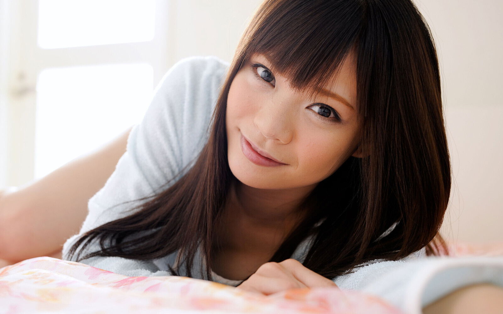 Real and Beautiful Japanese Teen Has Hot Massage and Wet Sex