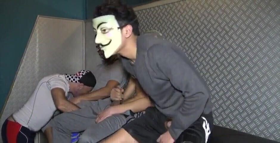 2713 I Succed to Suck Straight Bulgarian Boys