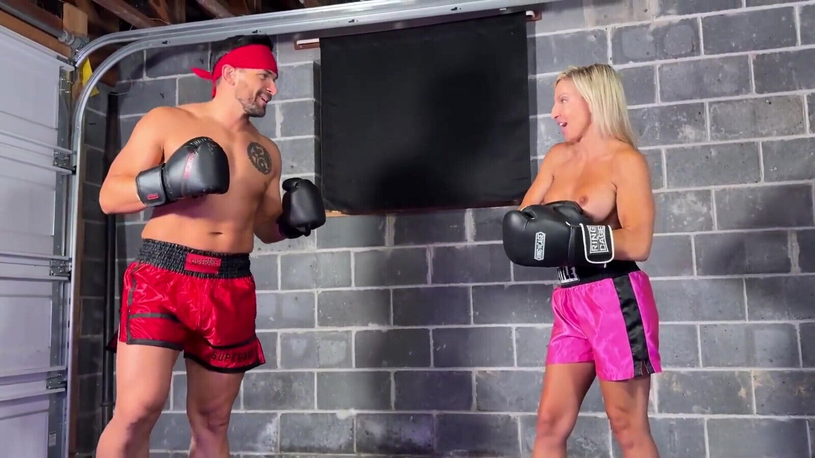 Topless Boxing: Lora Cross Vs Sam Stout