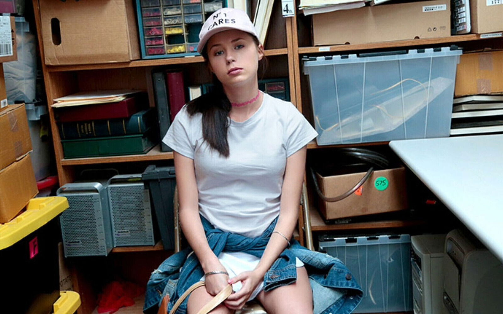 Naughty teen rammed by the store security guard