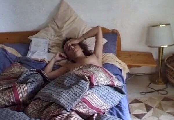 Amateur French Babe Got Cum All Over Her Hairy Pussy