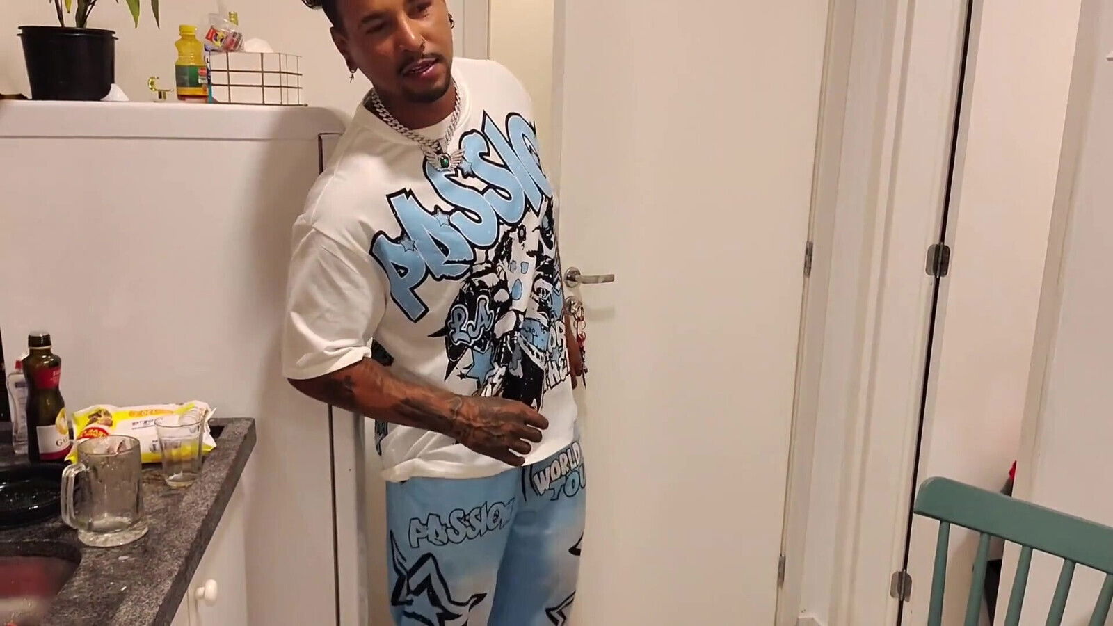 Stepson and Stepmother Share the Same Room and Have Sex Without a Condom.