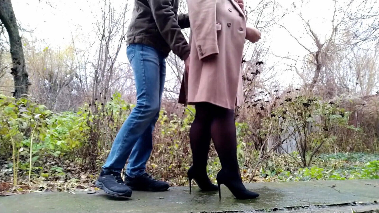 The Curvy Stepmother Pleases Her Stepson with Pissing on the Street Again