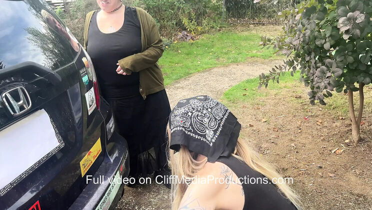 Queer Mechanic Squirts Hard Using Hitachi Magic Wand - Lesbian & Bisexual Orgy in HD