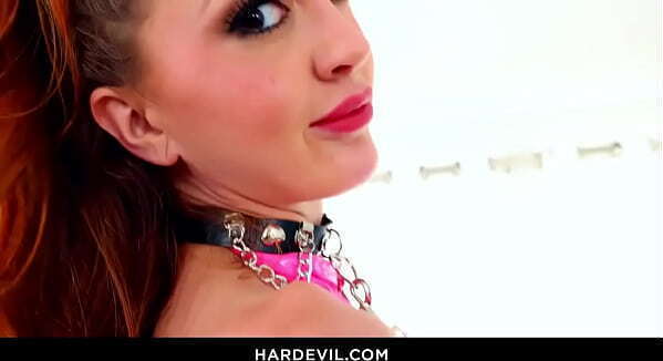 Squirter Kendra Cole'_s wild anal with a big cock