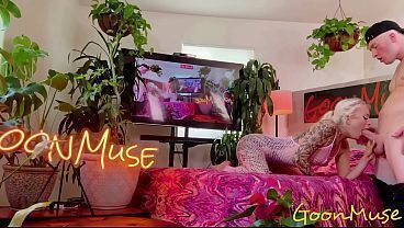 Tattooed Babe Nichole Saphir Is Unable To Control While Riding Big Dick