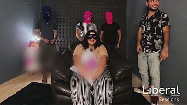 chica unicornio tiene multiples squirts