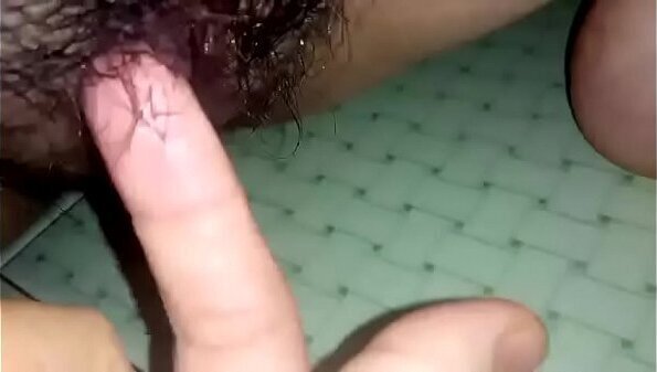 con em họ tập m&oacute_c lồn gửi cho m&igrave_nh