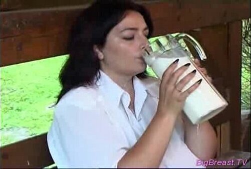 Huge breasts babe squizing sex