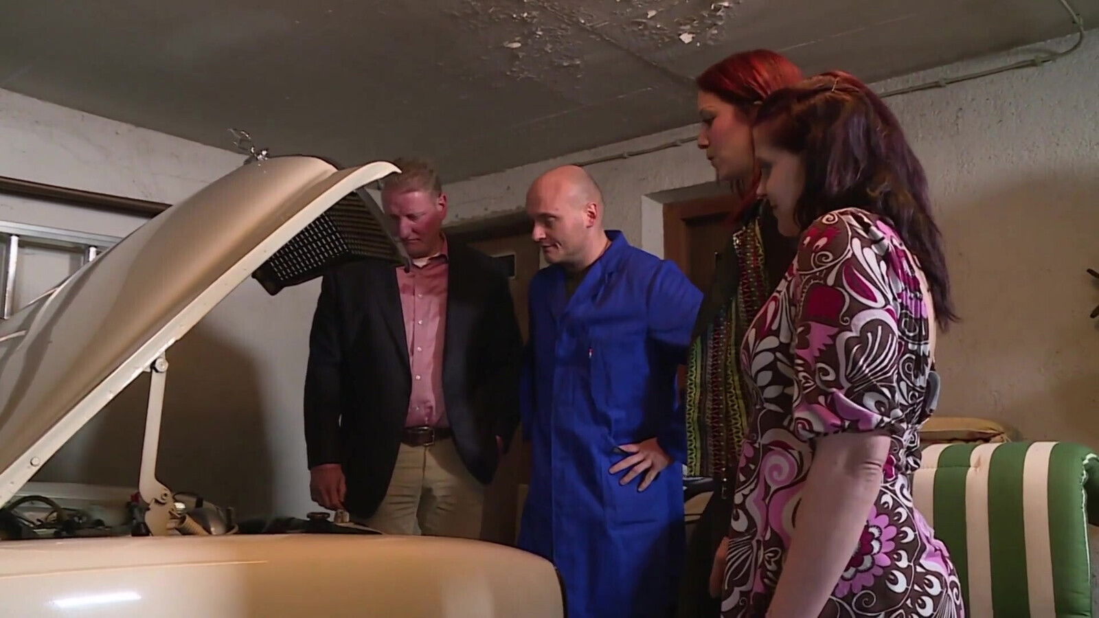 Sexy orgy fuck with two lovely girls