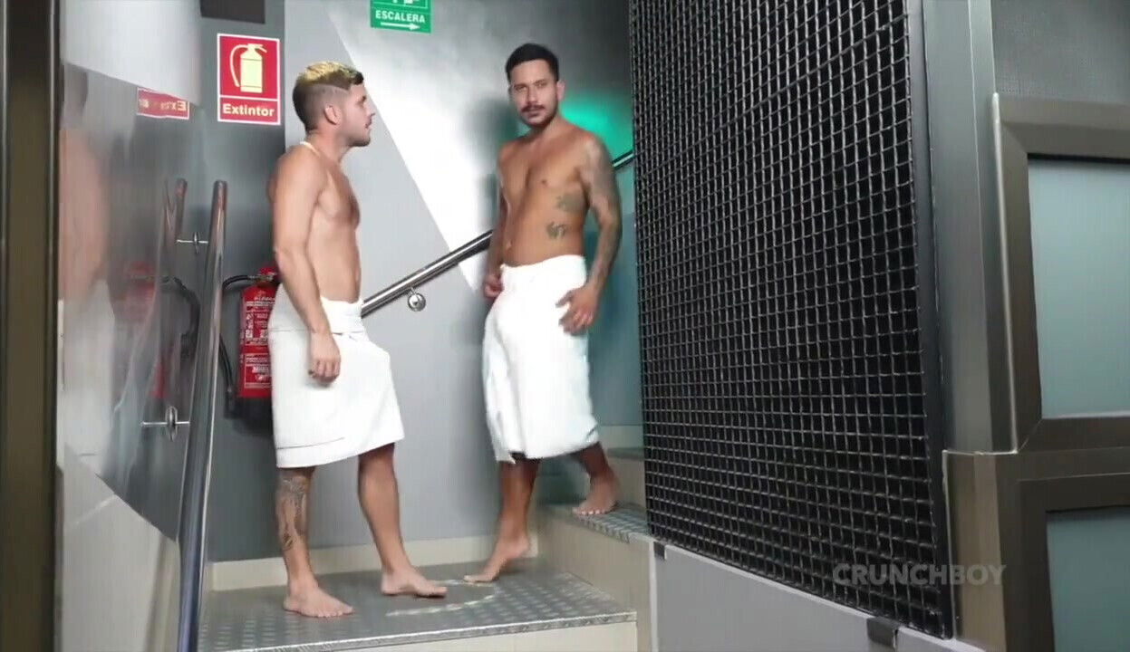 Bareback threesome party in sauna with Pablo Seb and Santan