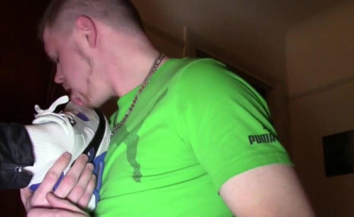 Leo fucked bareback by tmfor fun casting oren