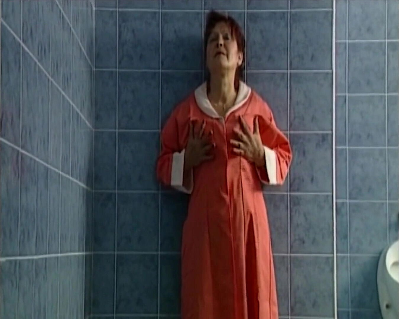 Mature Mama Sucks Cock and Spreads Legs Wide