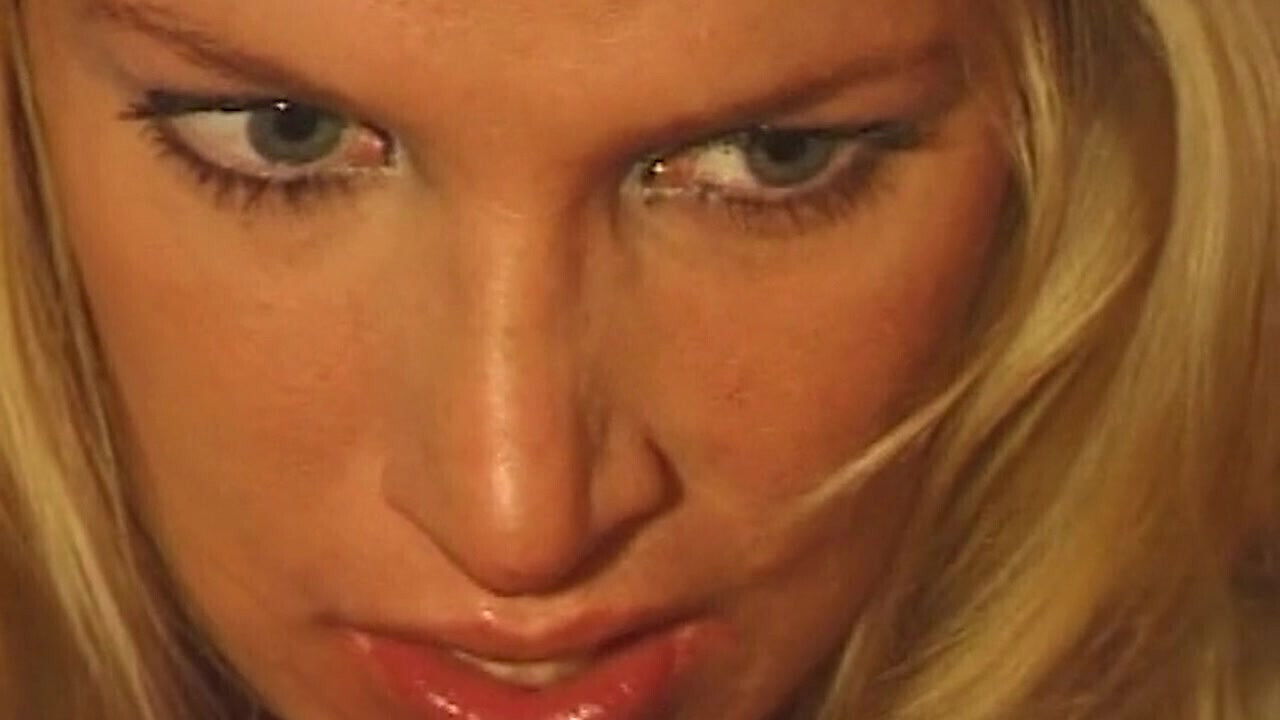 Versaute Fantasie dreht völlig frei mit frechen