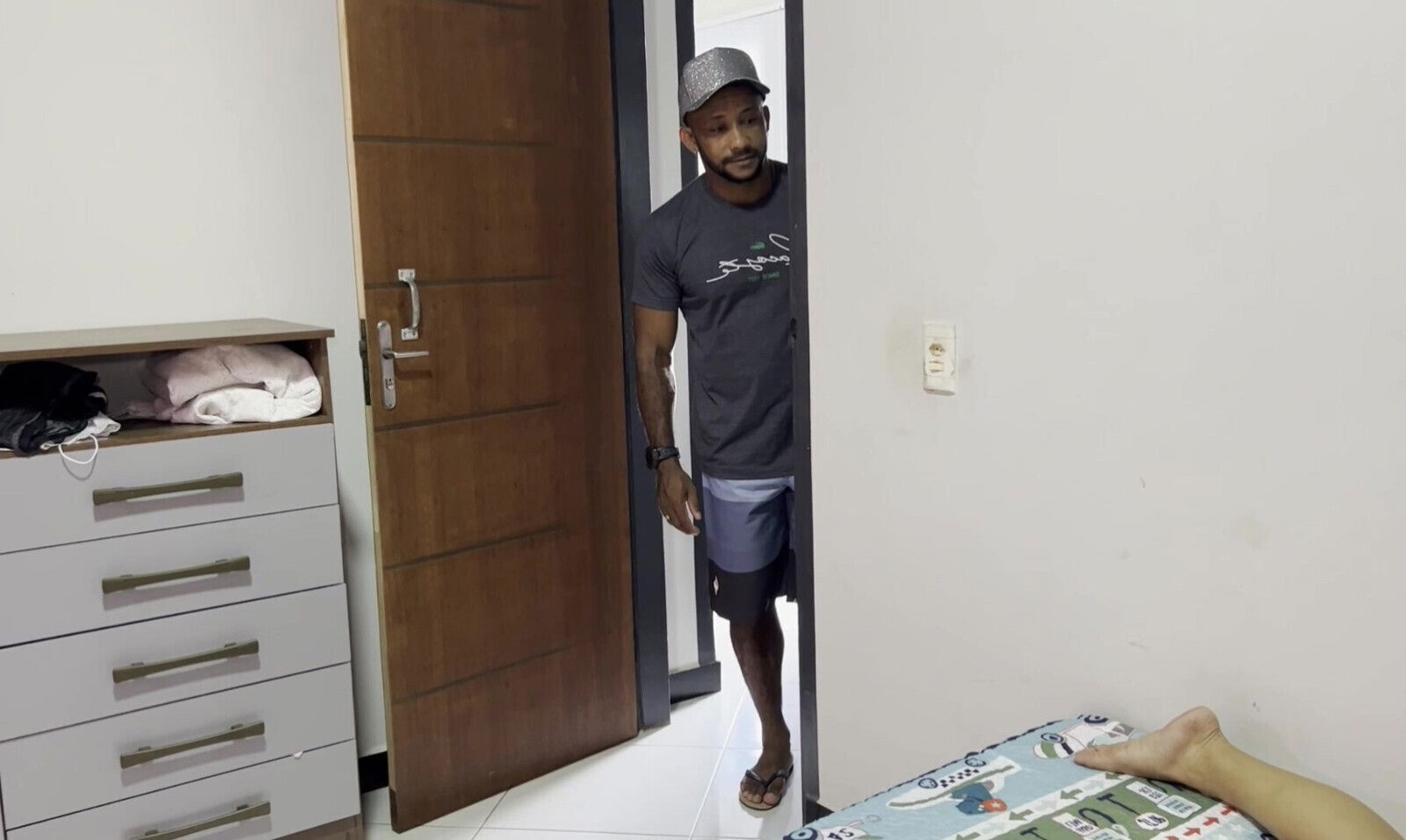 Sneak sex with my sister-in-law while her husband is at work