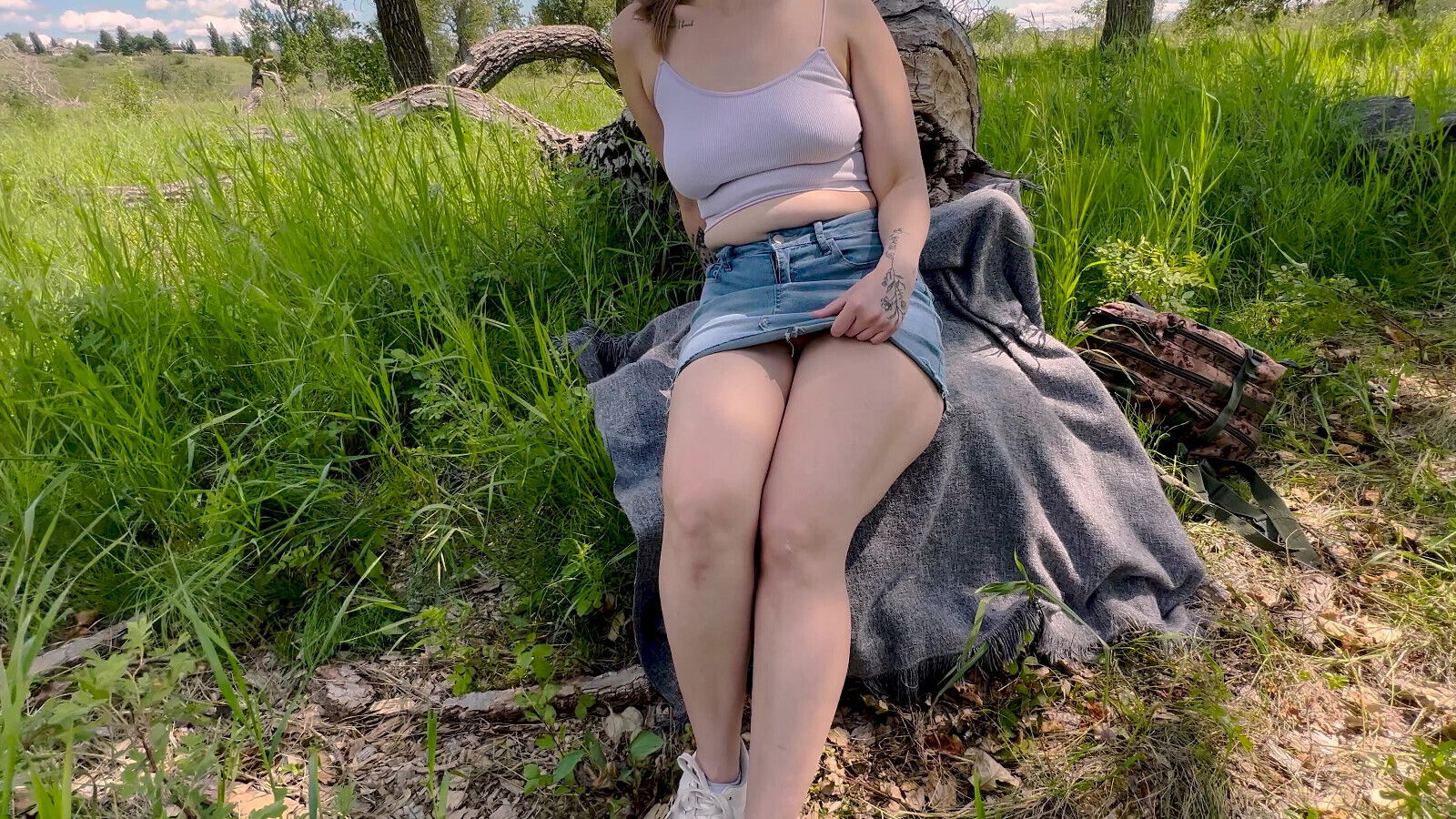 Found a Great Place in a Park to Finger My Self