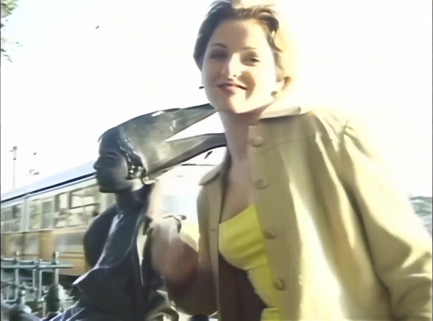 Double Penetration Outdoors for an Uninhibited Slut