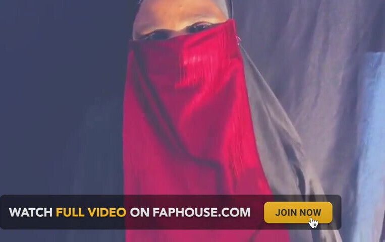 Desi Hijab Big Milk Sales Girl Leashed