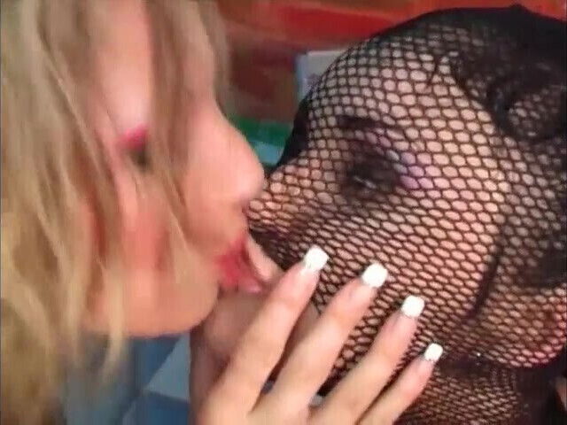 Very bizarre lesbians