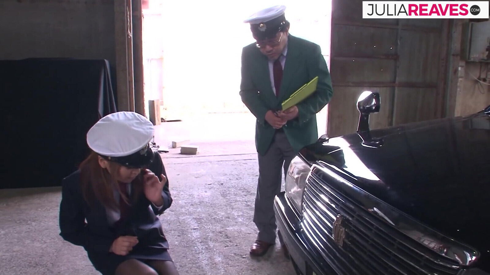 Horny girl sucks cock then gets fucked hard inside a car