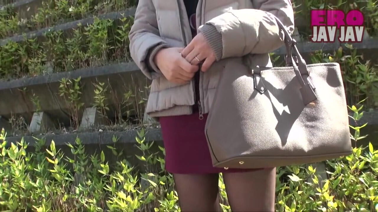 Leisure Temptation. Kanae, 26, Tasting the Calm Heat of Idle Desire. - 1