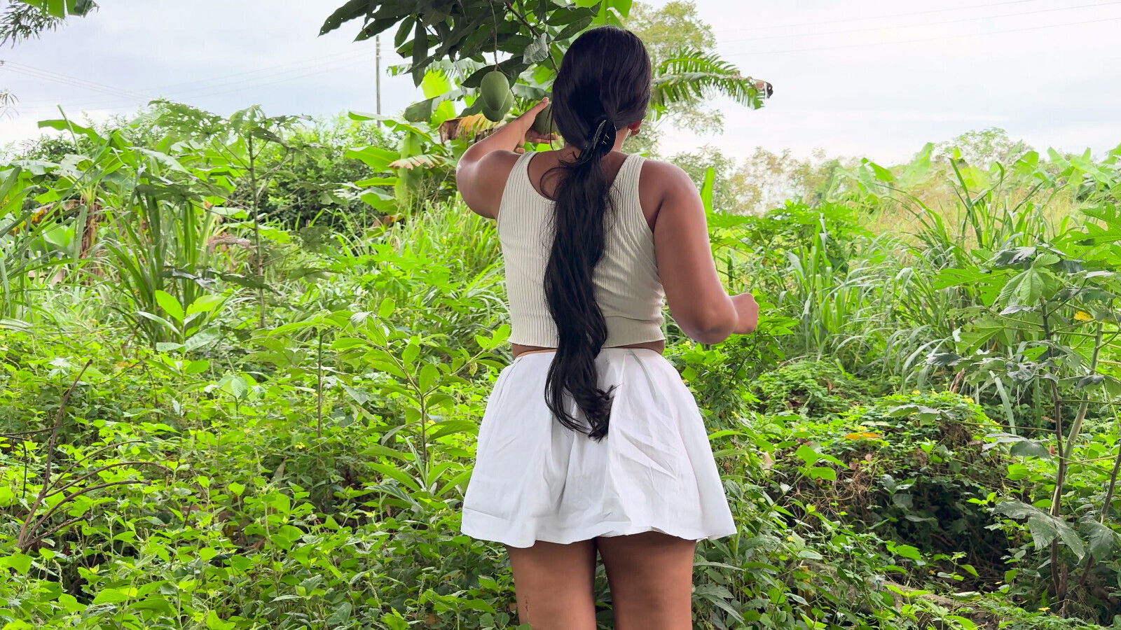 stepsister wanted a mango and ended up swallowing milk in public