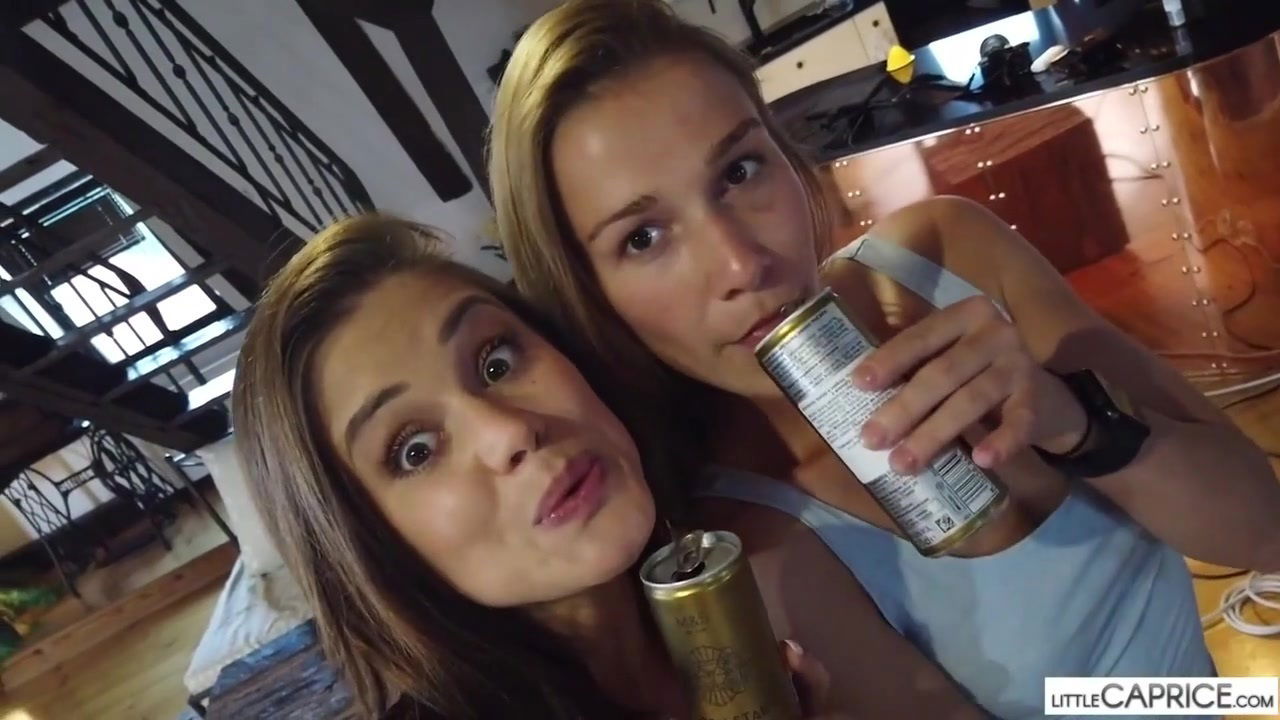 Pornlifestyle Xpervo Backstage - Little Caprice Dreams