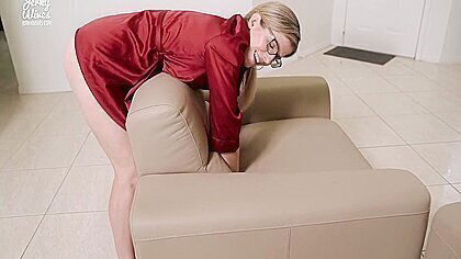 Fucking My Step Milf While She Is Stuck Inside The