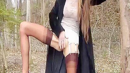 Fisting The Wifes Greedy Pussy At A Public Park