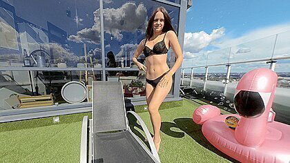 Hot teen 18+ Roaslina Naked Sunbathing Bubbles Dildo Orgasm - teen 18+ Amateur Solo Masturbation