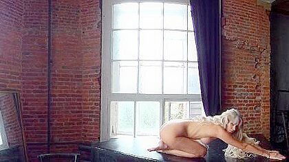 This Blonde Is A Perfect Dancer