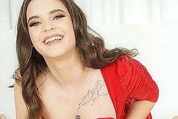 Taylee Wood In Tits That Want Your Dick