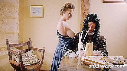 S Tits And The Law Of Gravity With Alice Wayne