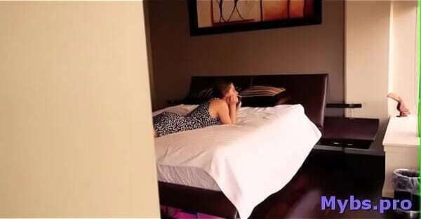 Aphrodisiac Alice March deepthroats and fucks well