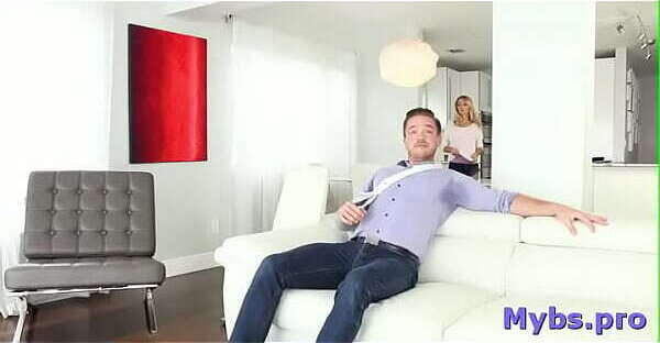 Divine diva Molly Mae blowing like a pornstar