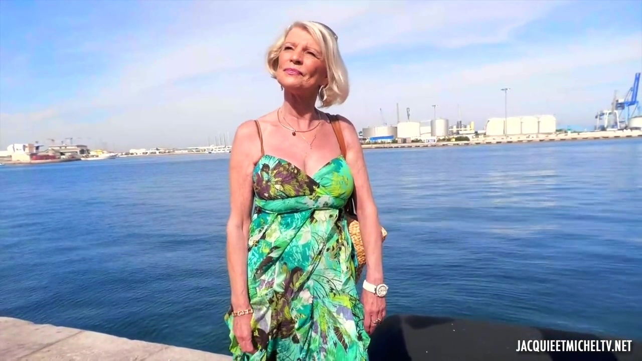 How To Blonde - Eva Delage