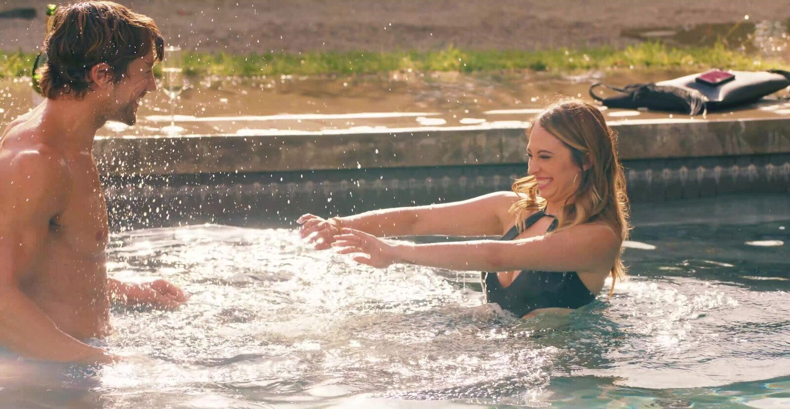 A couple has fun by the pool with Jean Val Jean and Quinn Wilde