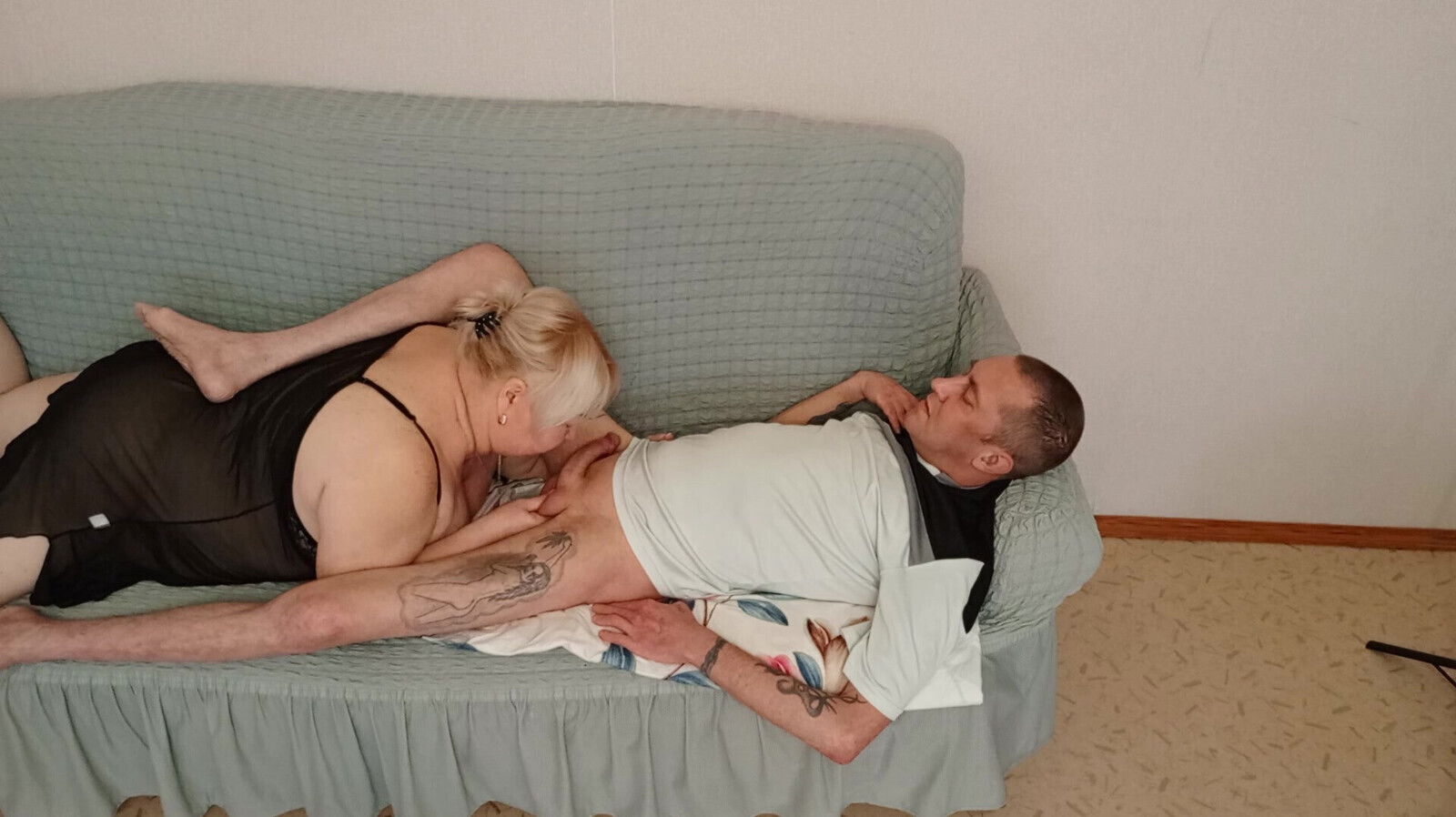 neighbor kneads her throat with a deep blowjob and swallows cum