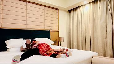 Karva Chauth par husband ki gair mojudgi me padosi devar ne upwas khola pani pilaya