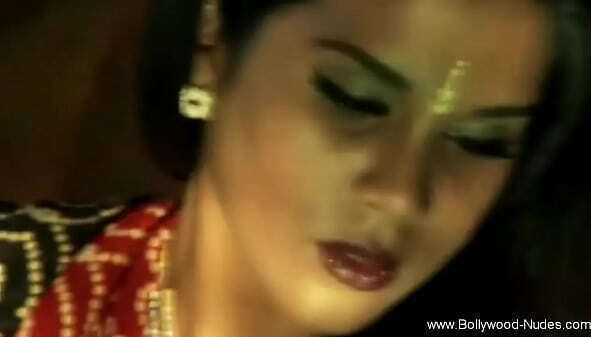 She Seduce Her Lover By Sexy Dance And Moment To feel