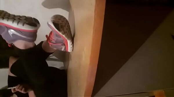 Chulezinho ap&oacute_s 18 hrs de tenis sem meia