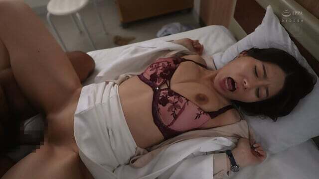 A Beautiful Married Woman Doctor Moistens Her Wealthy Patient With Her Saliva and Love Juices During Submissive Kisses and Creampie Sex. Iyo Shinohara