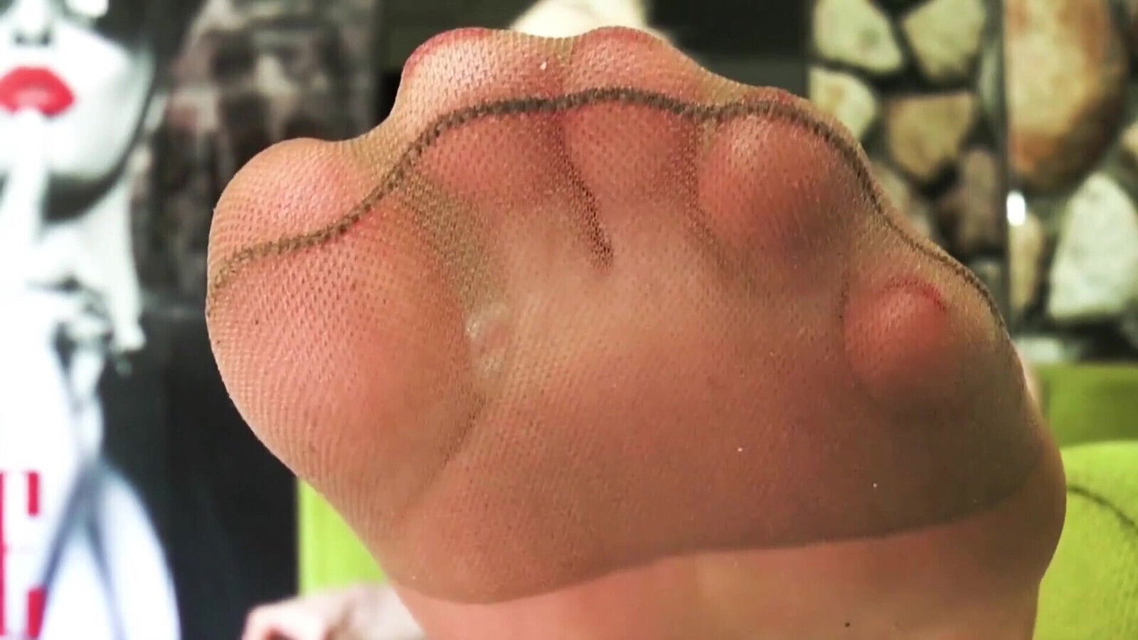 Zombie Worn Pantyhose Addict