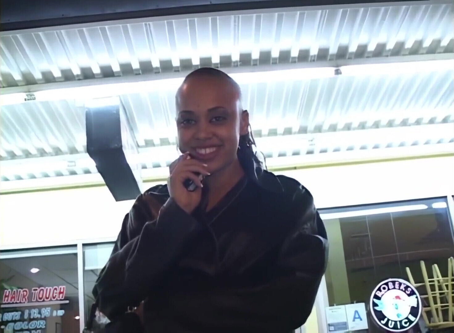 Mone Divine, the Intimate Union of Fuckers Stands Out