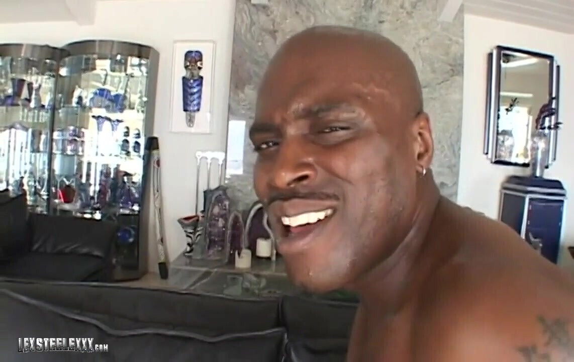 Black Reign Collector's Edition: Angel Swallows Lex Load