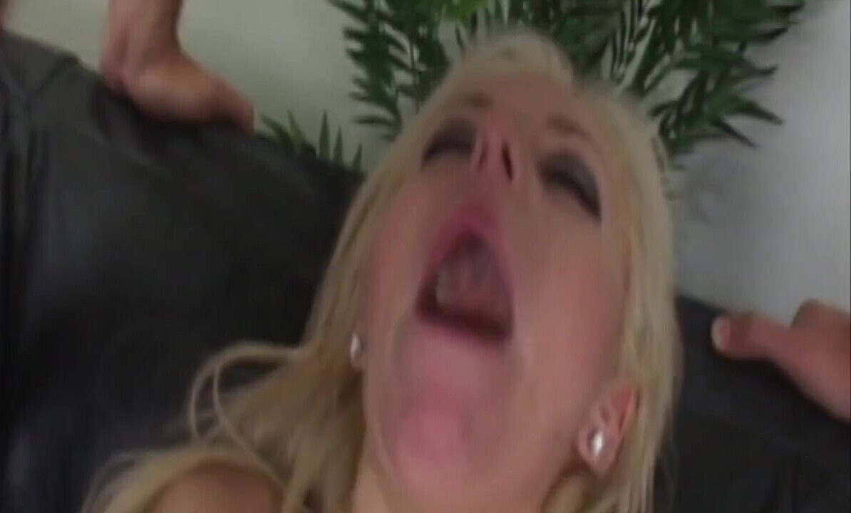 Her Pussy Is Dripping with Lust